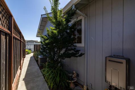 3723 Crestview Drive Santa Rosa CA 95403