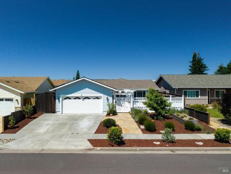 3723 Crestview Drive Santa Rosa CA 95403