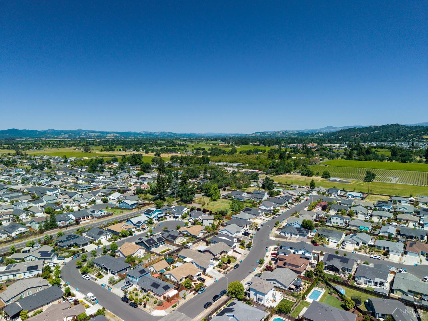 3723 Crestview Drive Santa Rosa CA 95403