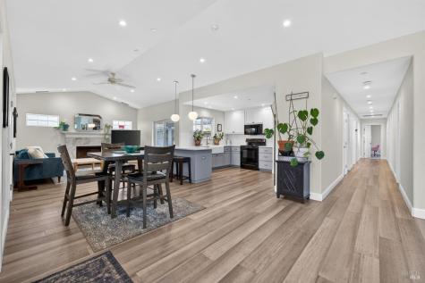 3723 Crestview Drive Santa Rosa CA 95403