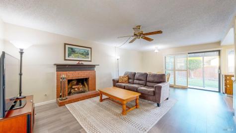 1702 Capistrano Drive Petaluma CA 94954