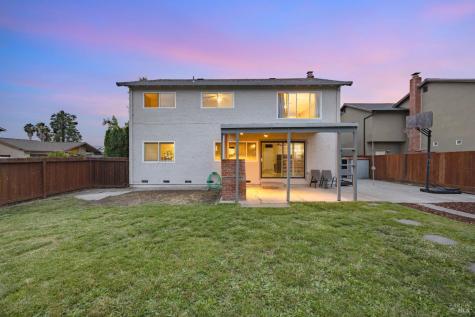 1702 Capistrano Drive Petaluma CA 94954