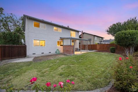 1702 Capistrano Drive Petaluma CA 94954