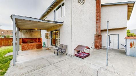 1702 Capistrano Drive Petaluma CA 94954