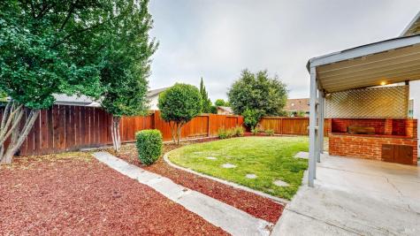 1702 Capistrano Drive Petaluma CA 94954