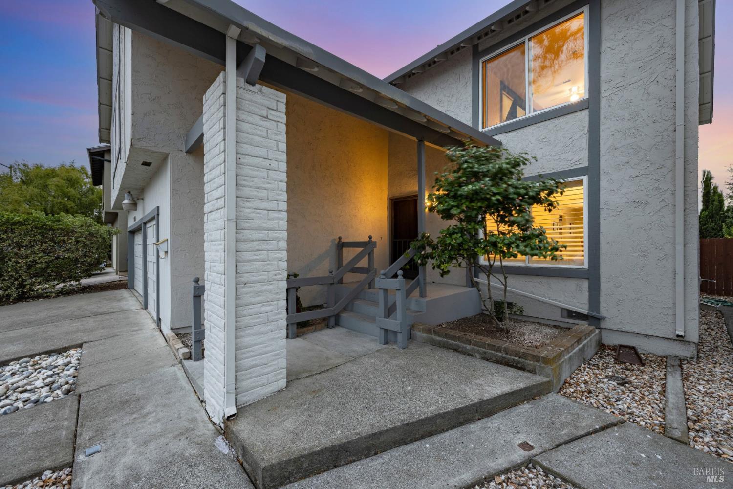 1702 Capistrano Drive Petaluma CA 94954