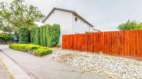 1702 Capistrano Drive Petaluma CA 94954