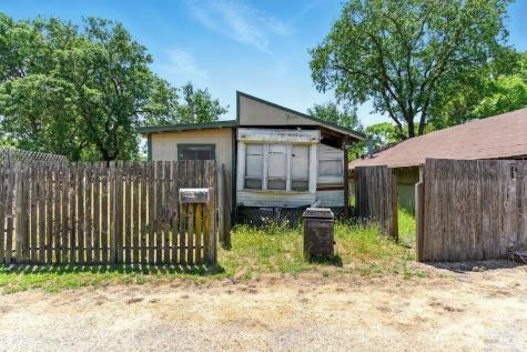 6067 Gilmore Avenue Cotati CA 94931