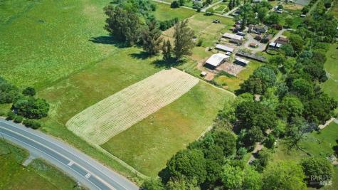 6067 Gilmore Avenue Cotati CA 94931