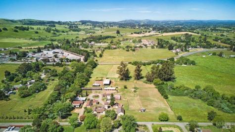 6067 Gilmore Avenue Cotati CA 94931