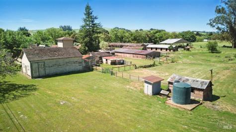 6067 Gilmore Avenue Cotati CA 94931