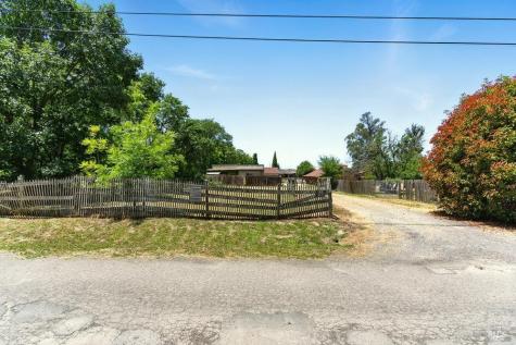 6067 Gilmore Avenue Cotati CA 94931