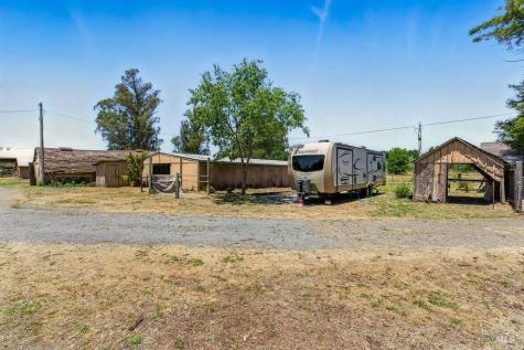 6067 Gilmore Avenue Cotati CA 94931