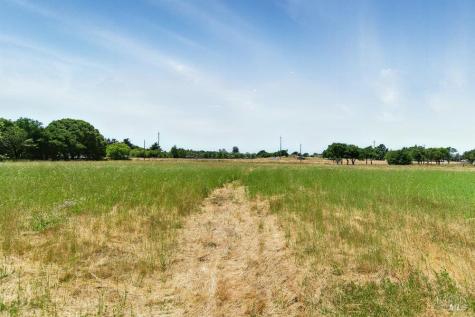 6067 Gilmore Avenue Cotati CA 94931