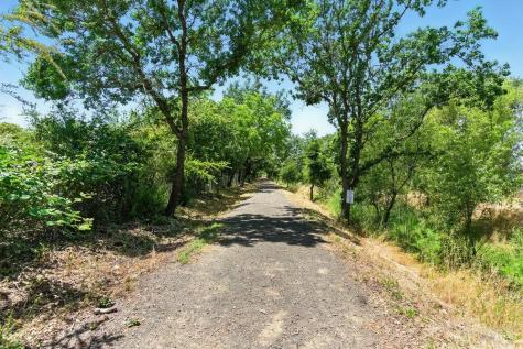 6067 Gilmore Avenue Cotati CA 94931