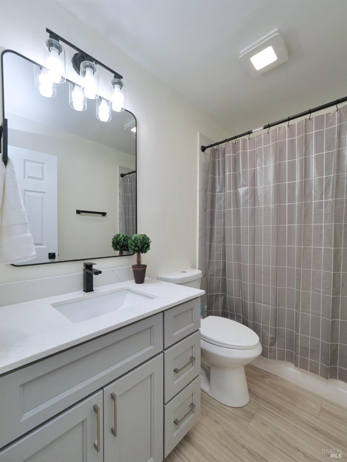 197 Rainier Circle Vacaville CA 95687
