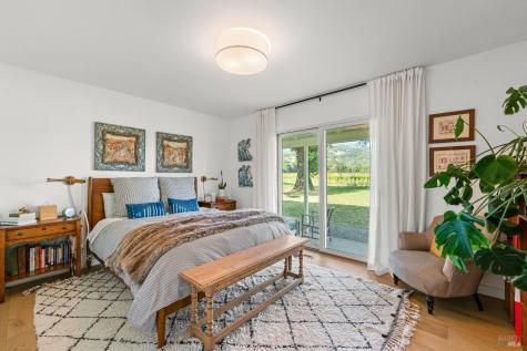 21800 River Road Geyserville CA 95441