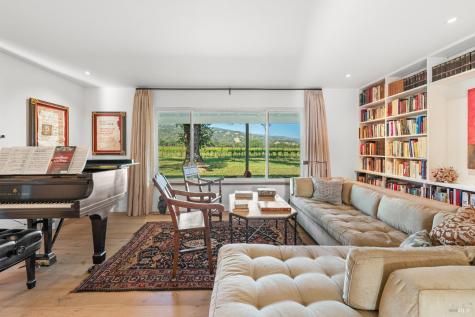 21800 River Road Geyserville CA 95441