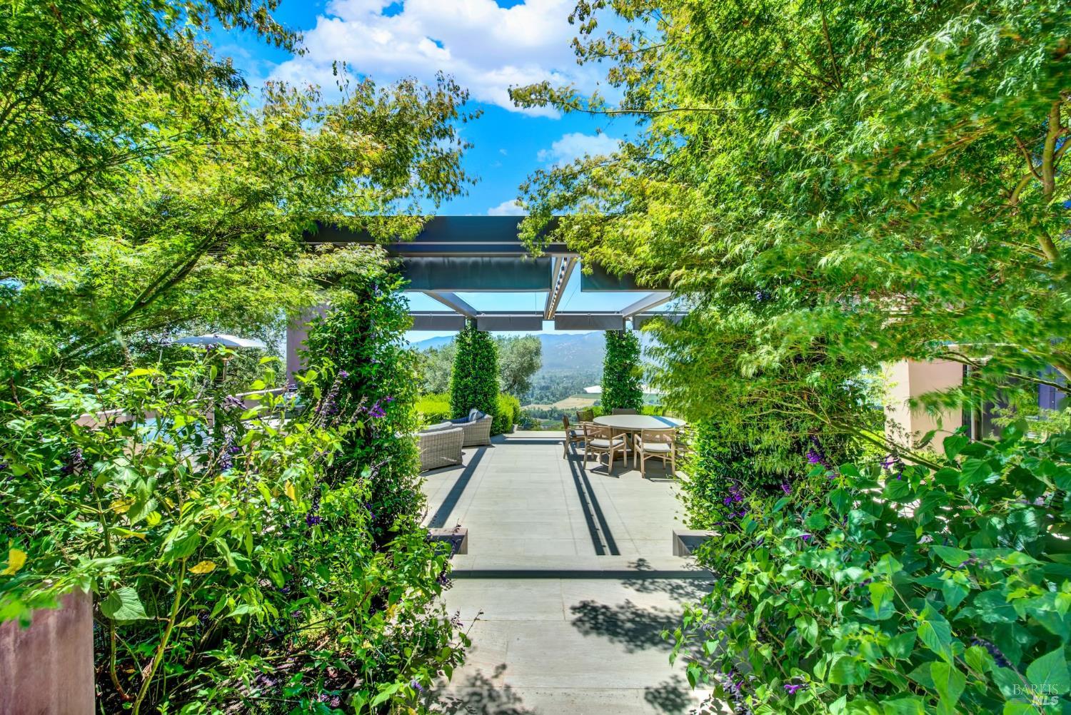 860 Meadowood Lane St. Helena CA 94574