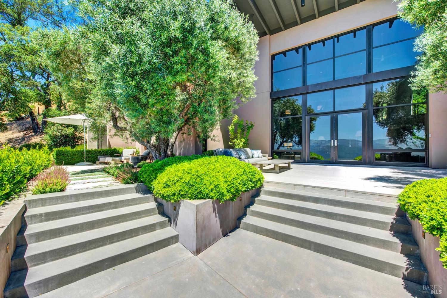 860 Meadowood Lane St. Helena CA 94574