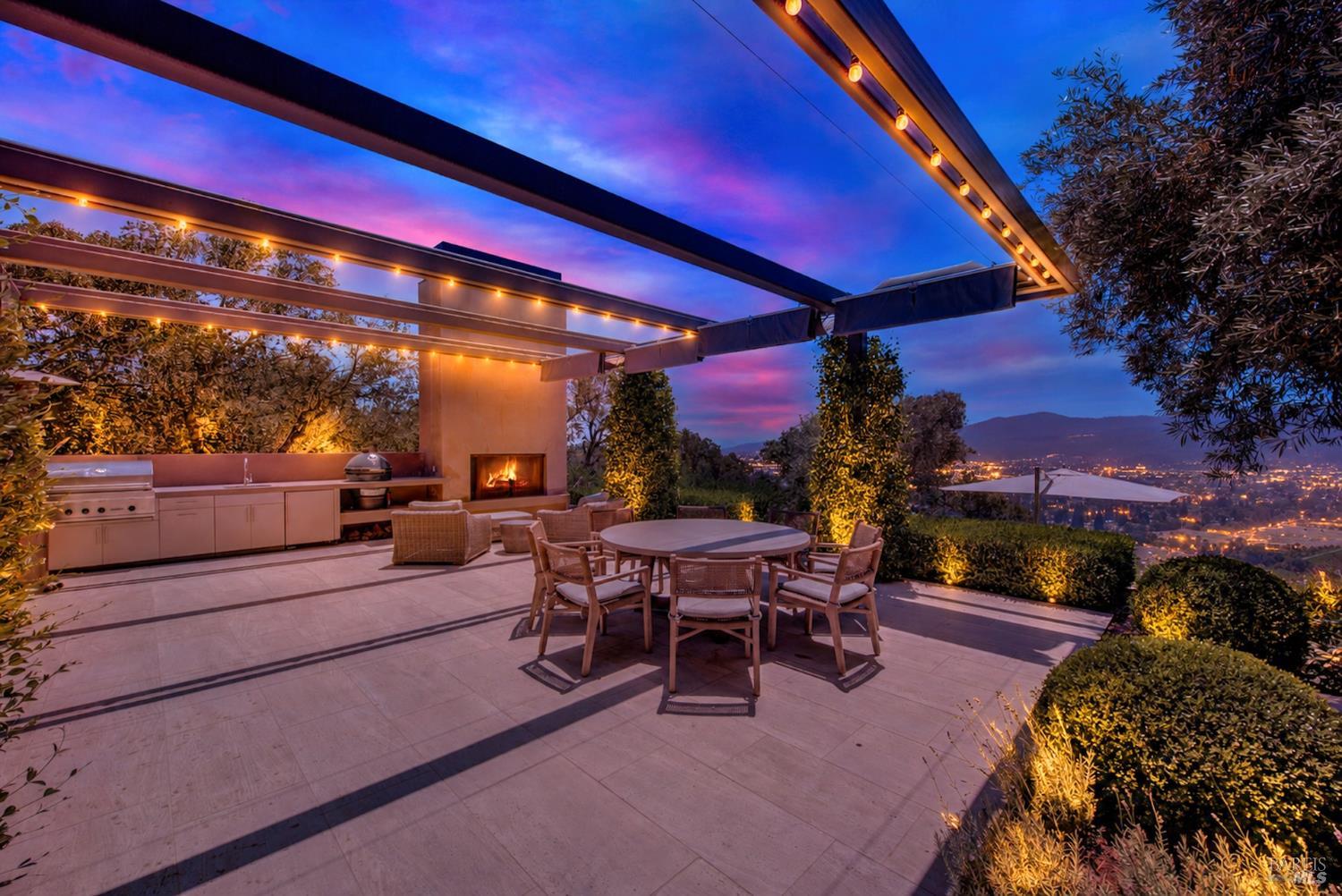 860 Meadowood Lane St. Helena CA 94574