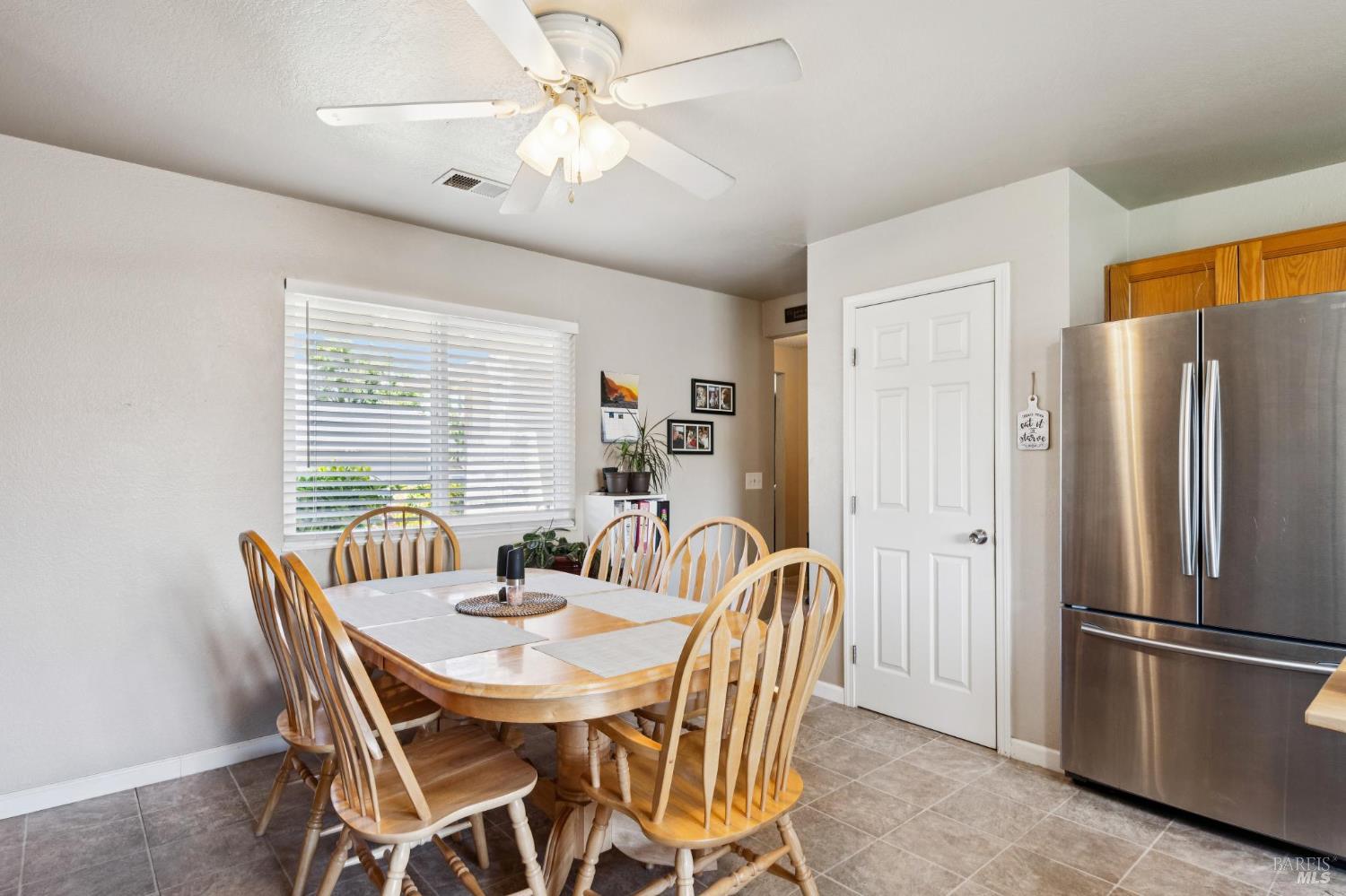 7293 Circle Drive Rohnert Park CA 94928