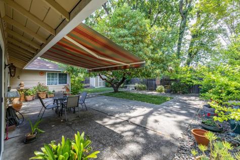 7569 Oak Leaf Drive Santa Rosa CA 95409