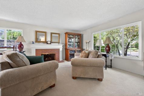 7569 Oak Leaf Drive Santa Rosa CA 95409