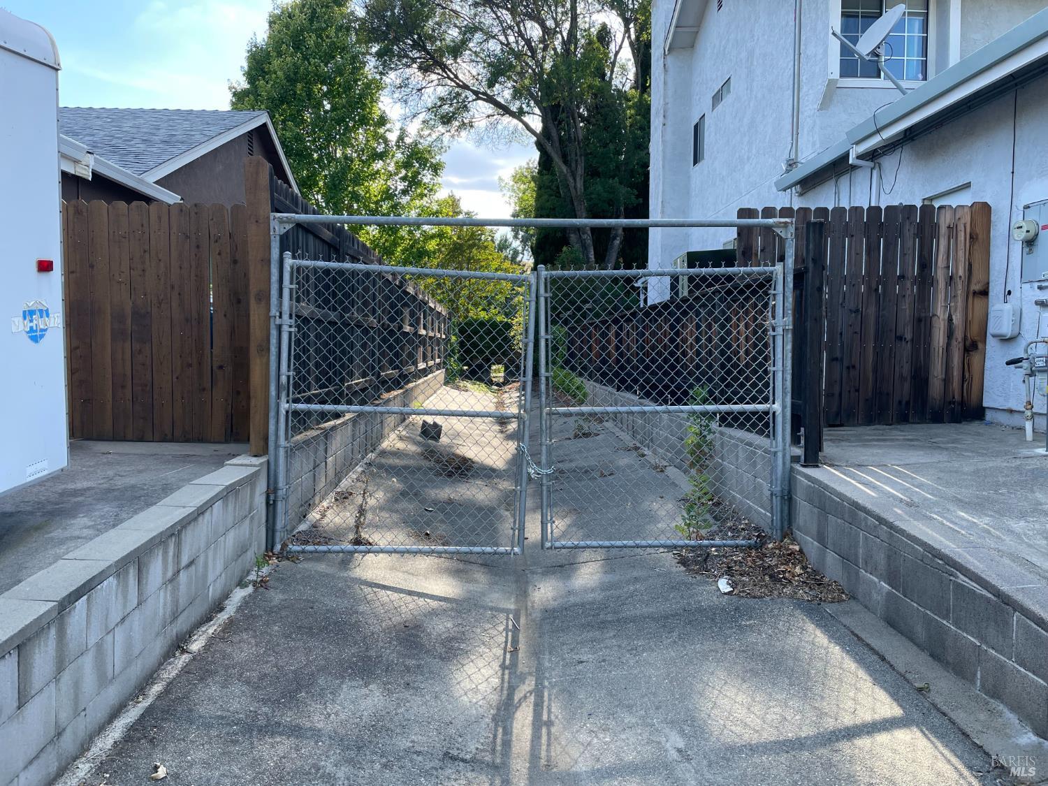 254 Limerick Way Vacaville CA 95688