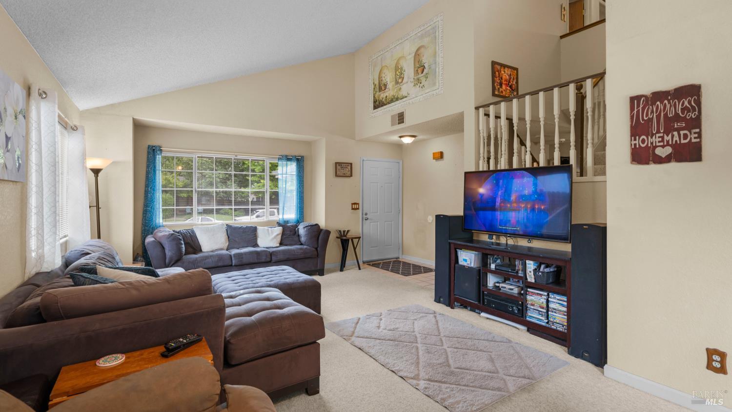254 Limerick Way Vacaville CA 95688