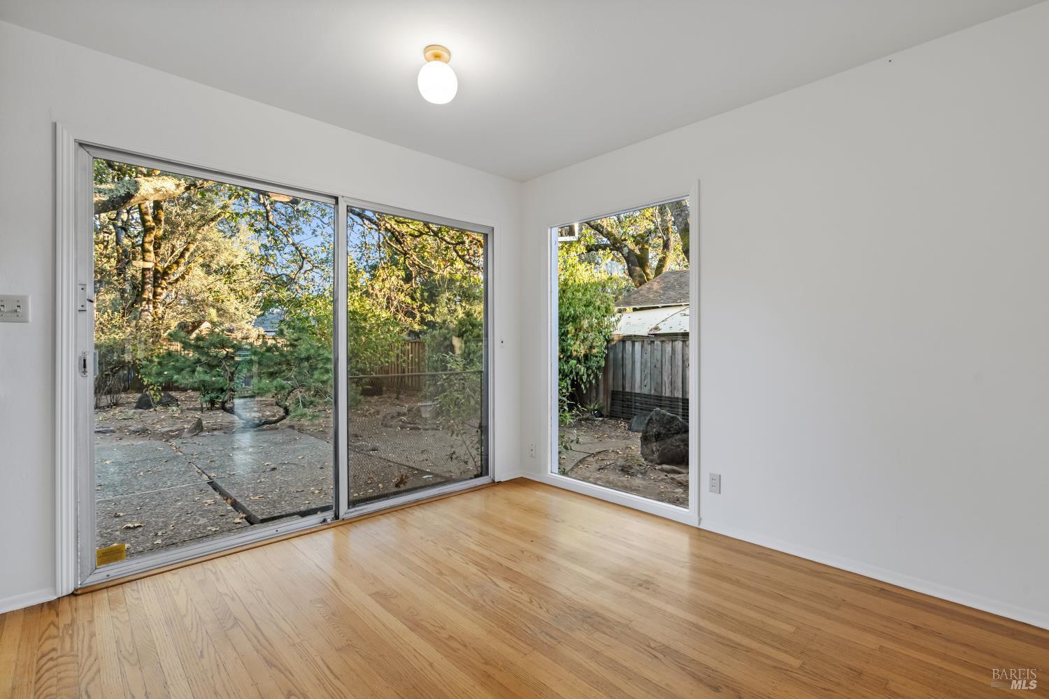 580 E Thomson Avenue Sonoma CA 95476