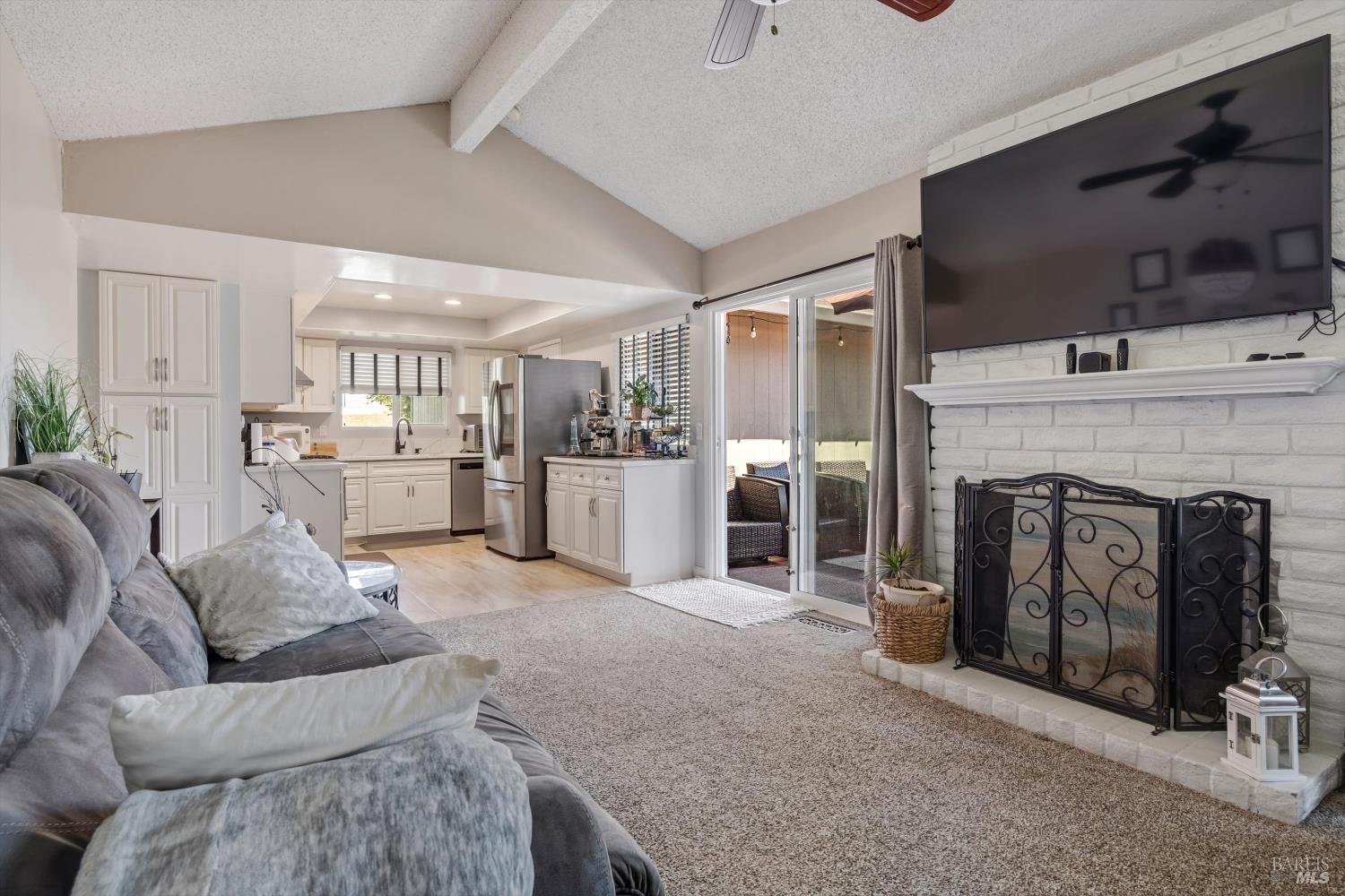 3724 Hoen Avenue Santa Rosa CA 95405