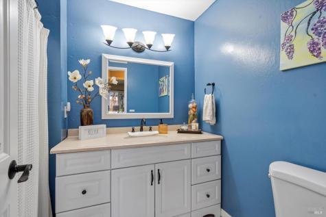 3724 Hoen Avenue Santa Rosa CA 95405