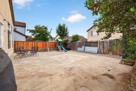3315 Canyonlands Avenue Santa Rosa CA 95407