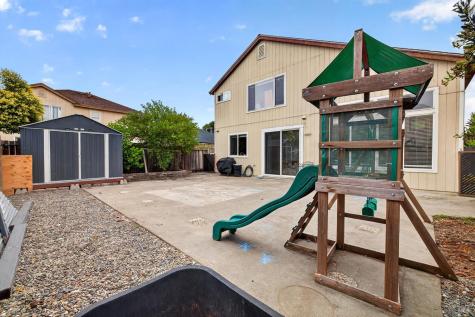 3315 Canyonlands Avenue Santa Rosa CA 95407