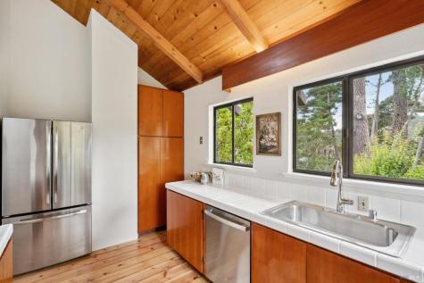 10 Miwok Way Inverness CA 94937