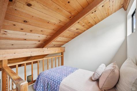 10 Miwok Way Inverness CA 94937