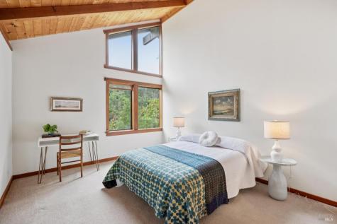 10 Miwok Way Inverness CA 94937