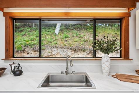 10 Miwok Way Inverness CA 94937