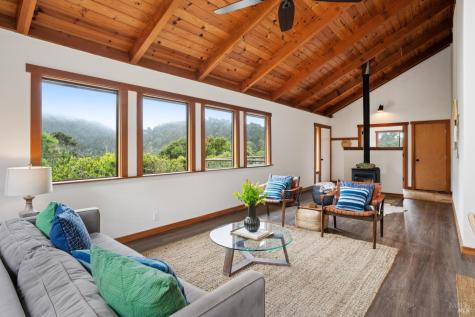 10 Miwok Way Inverness CA 94937