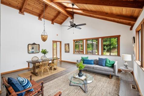 10 Miwok Way Inverness CA 94937