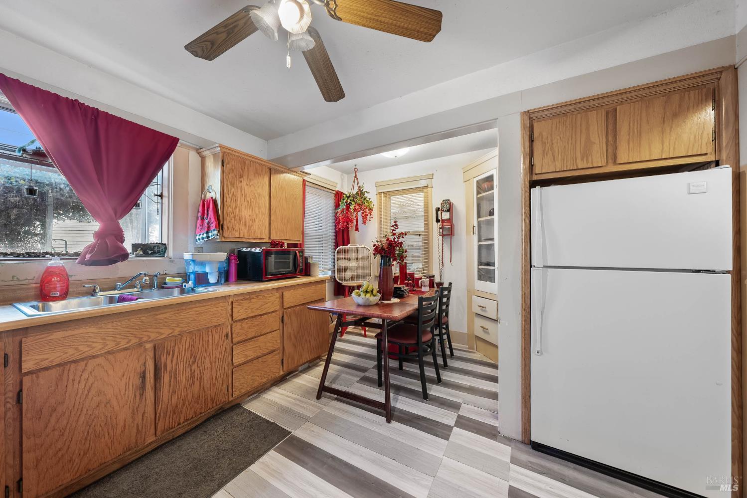 130 Armstrong Street Lakeport CA 95453