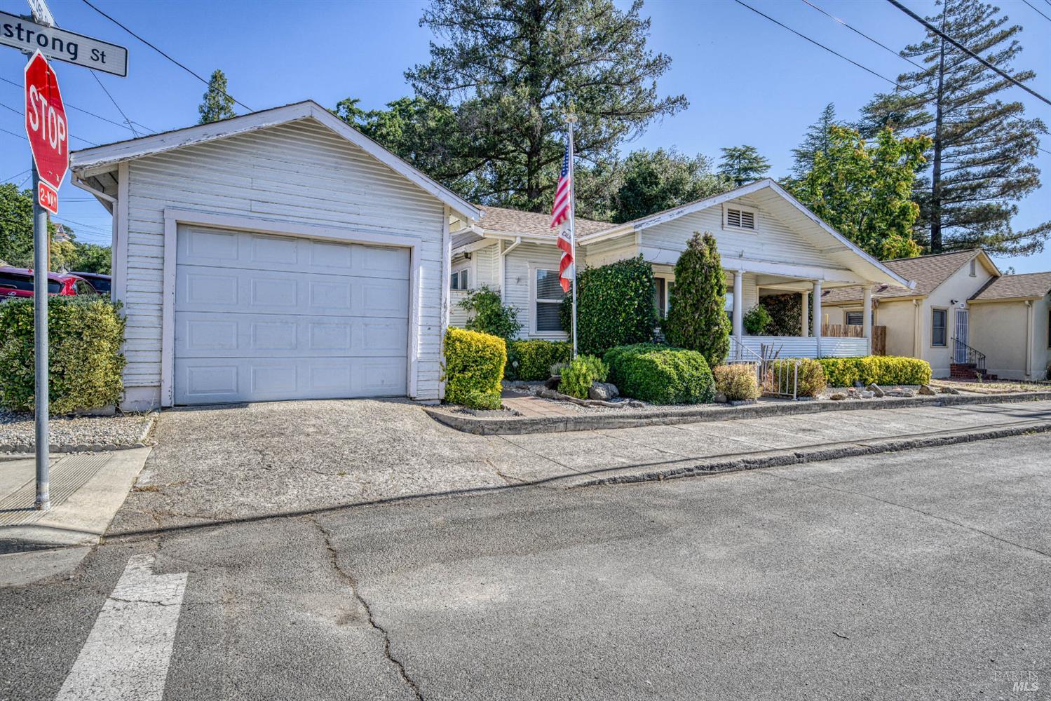 130 Armstrong Street Lakeport CA 95453