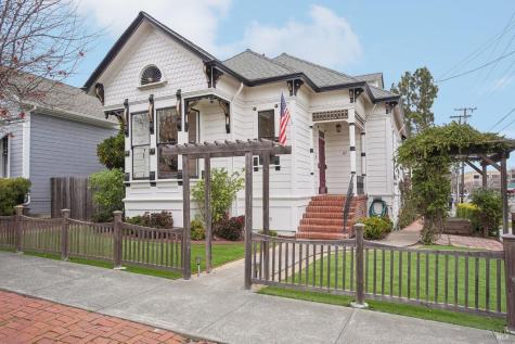 47 5th Street Petaluma CA 94952