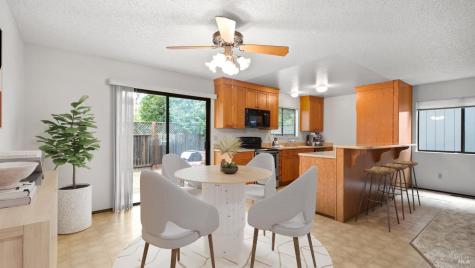 360 Raven Court Healdsburg CA 95448