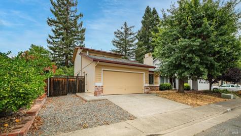 360 Raven Court Healdsburg CA 95448