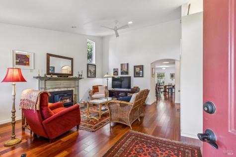 106 Hooker Avenue Sonoma CA 95476