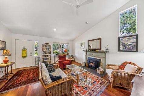 106 Hooker Avenue Sonoma CA 95476