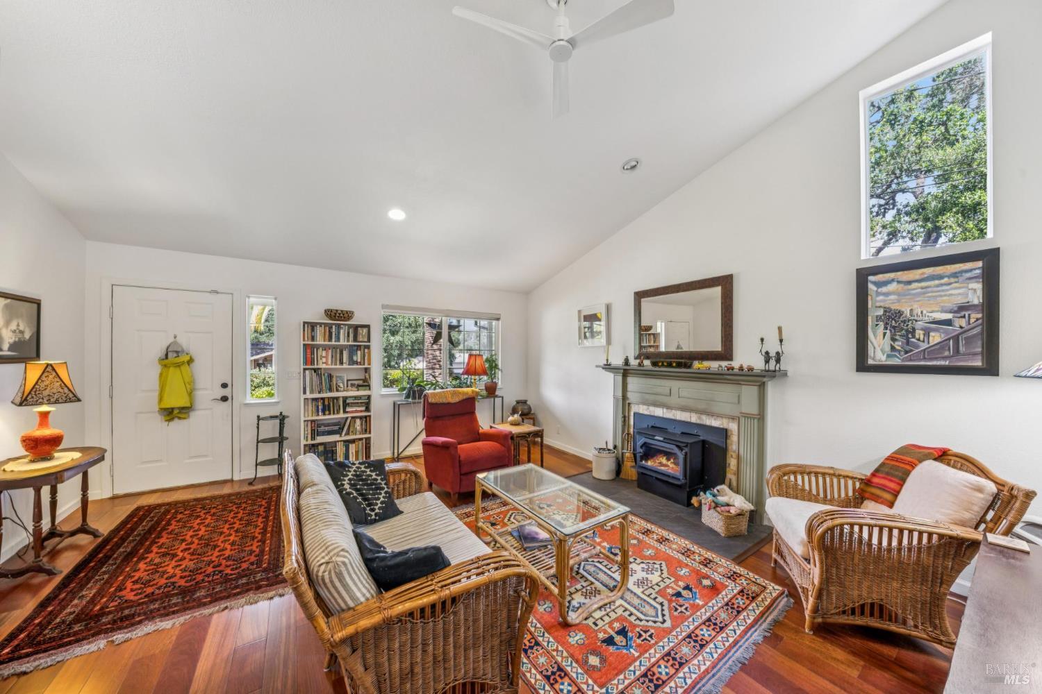 106 Hooker Avenue Sonoma CA 95476