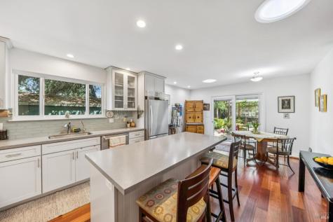 106 Hooker Avenue Sonoma CA 95476